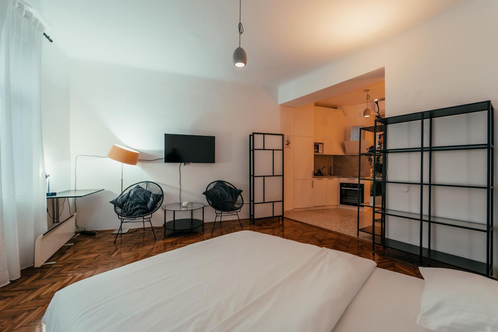 Old Town Oasis Apartment เบลเกรด ภายนอก รูปภาพ