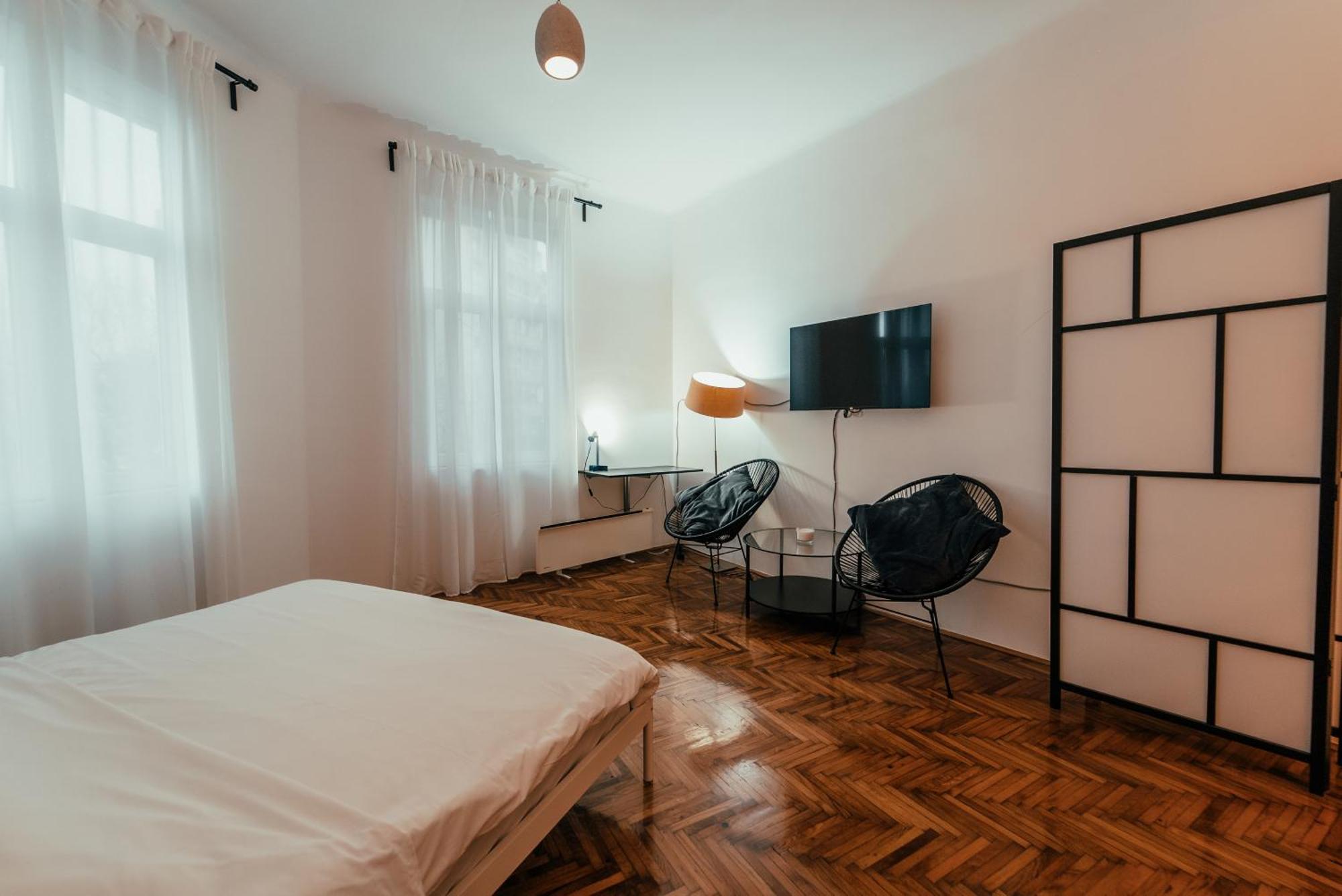 Old Town Oasis Apartment เบลเกรด ภายนอก รูปภาพ